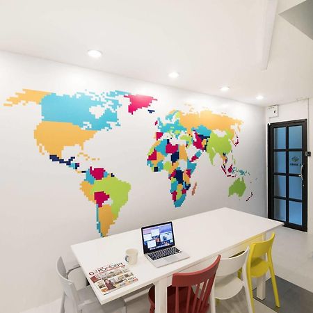 Pixellar Hostel Bangkok Eksteriør billede
