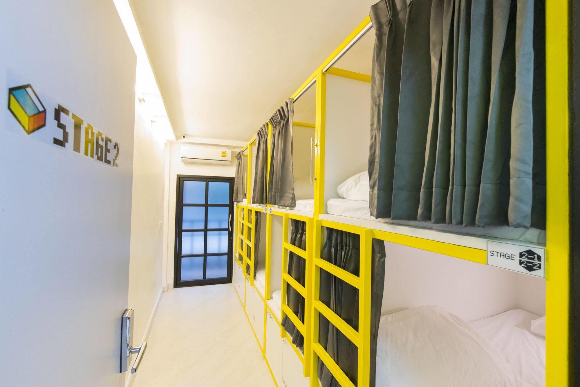 Pixellar Hostel Bangkok Eksteriør billede